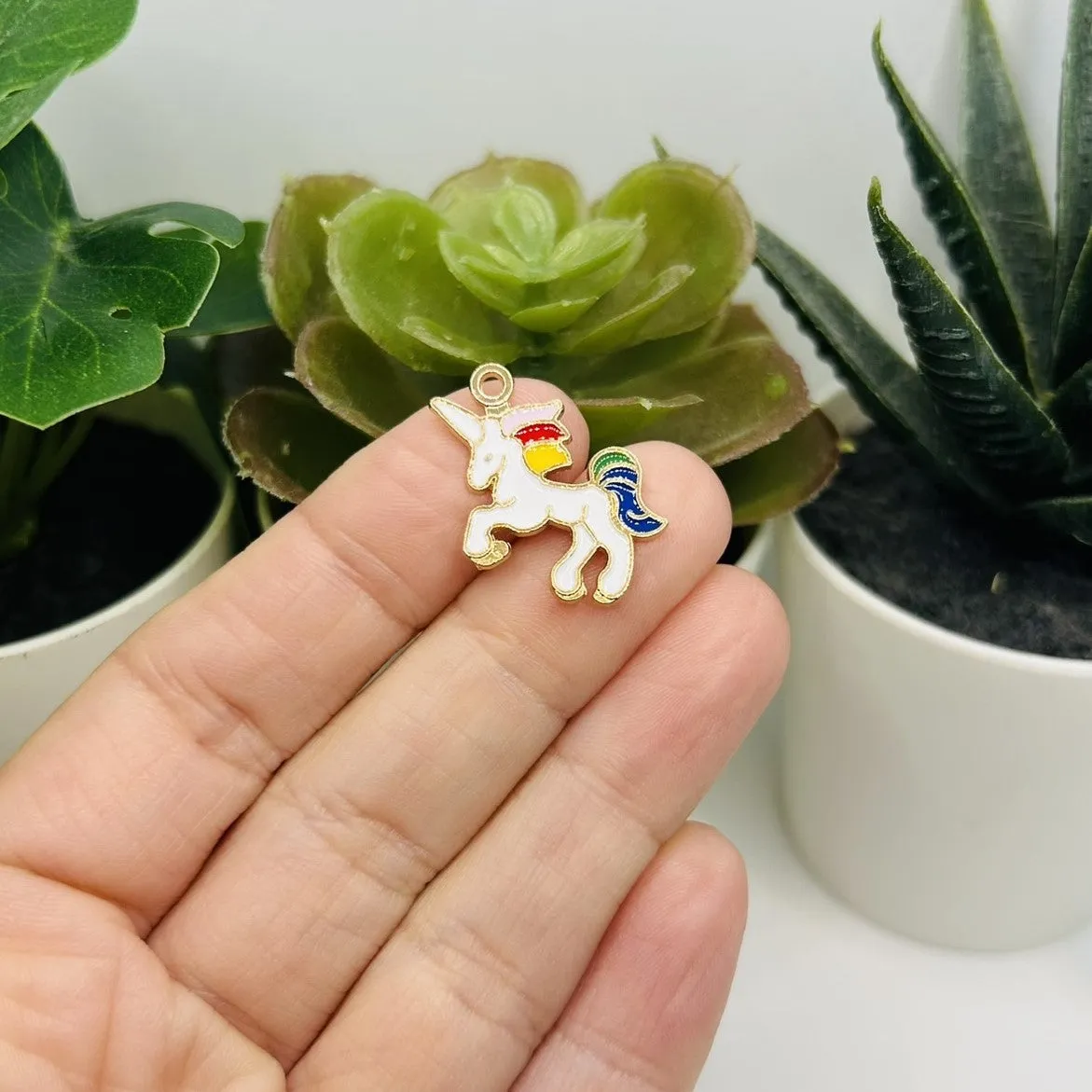 1, 4, 20 or 50 Pieces: White and Rainbow Enamel Unicorn Charms