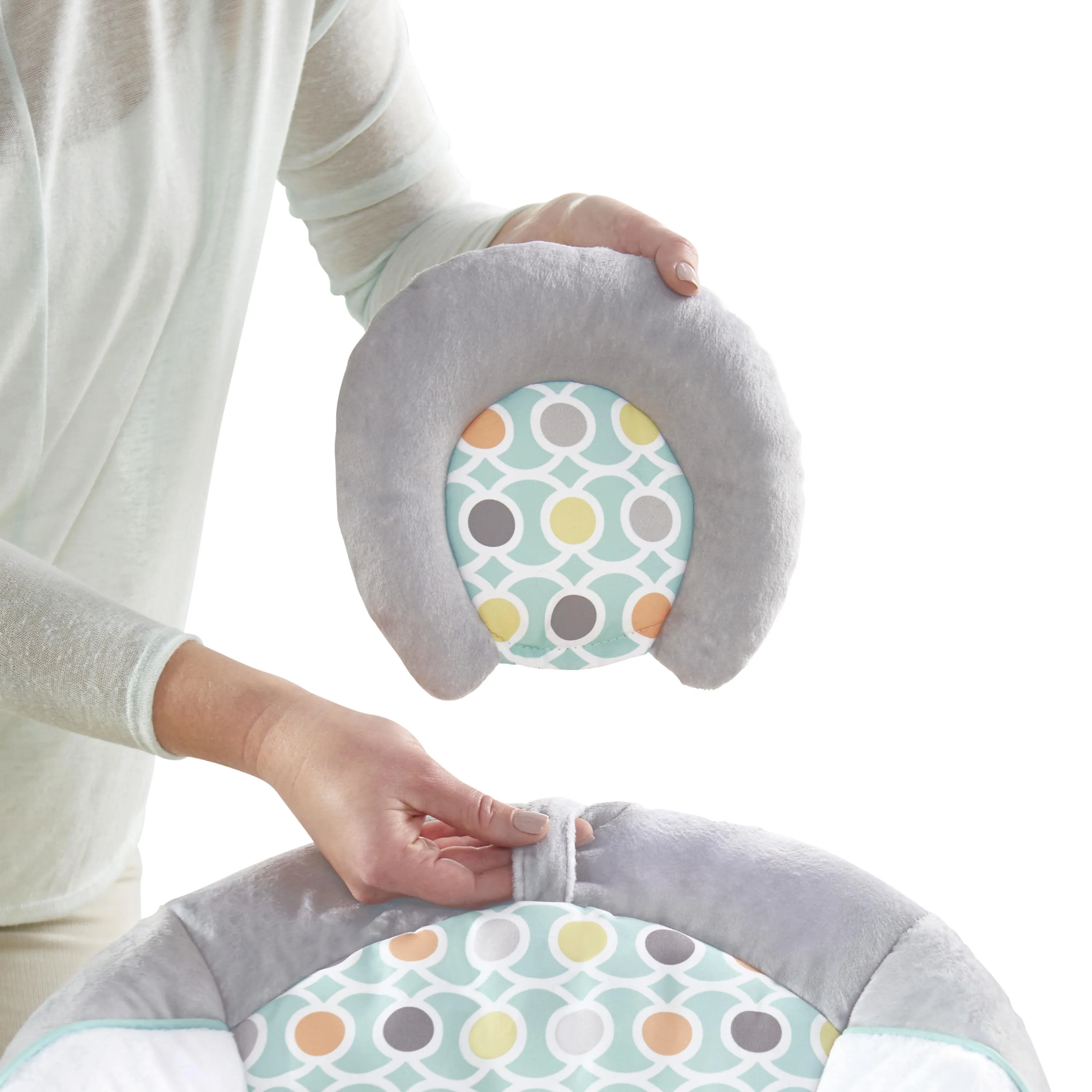 Ingenuity Soothing Baby Bouncer with Vibrating Infant Seat, Morrison